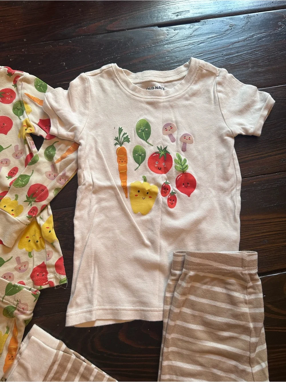 Kids Vegetable Print Cotton Pajama Set of two - Cream with Red, Yellow & Green
